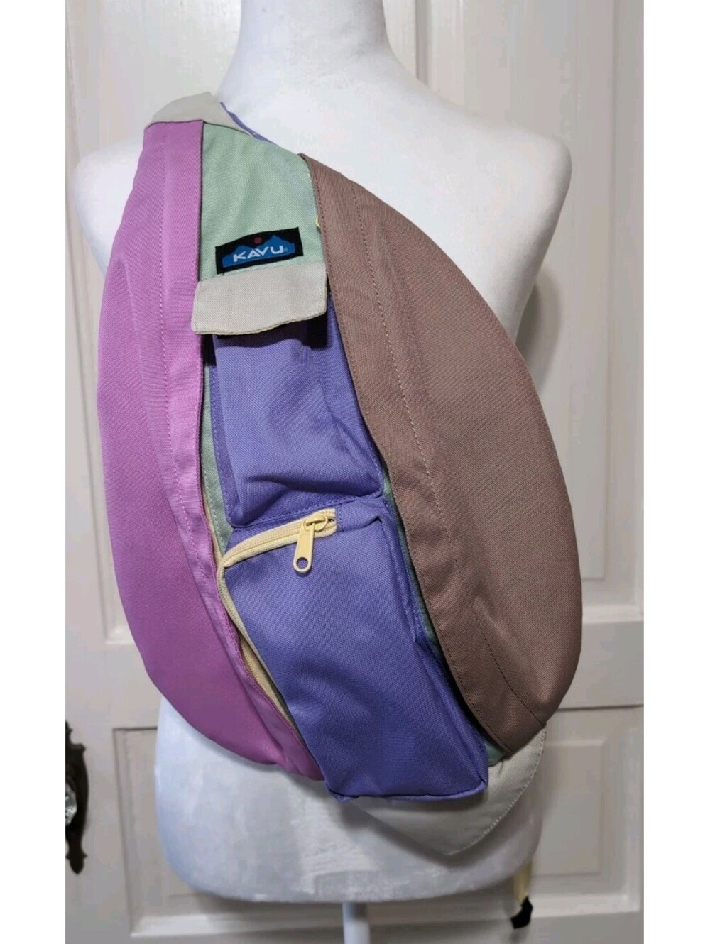 Kavu Colorful Pastel Color Block Rope Sling Bag Crossbody Hiking Gorpcore